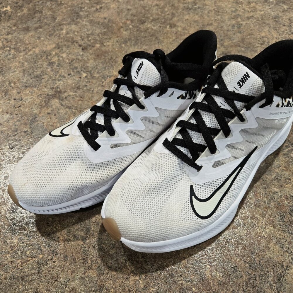 Women's Nike Quest 3 Premium Leopard US Size 7